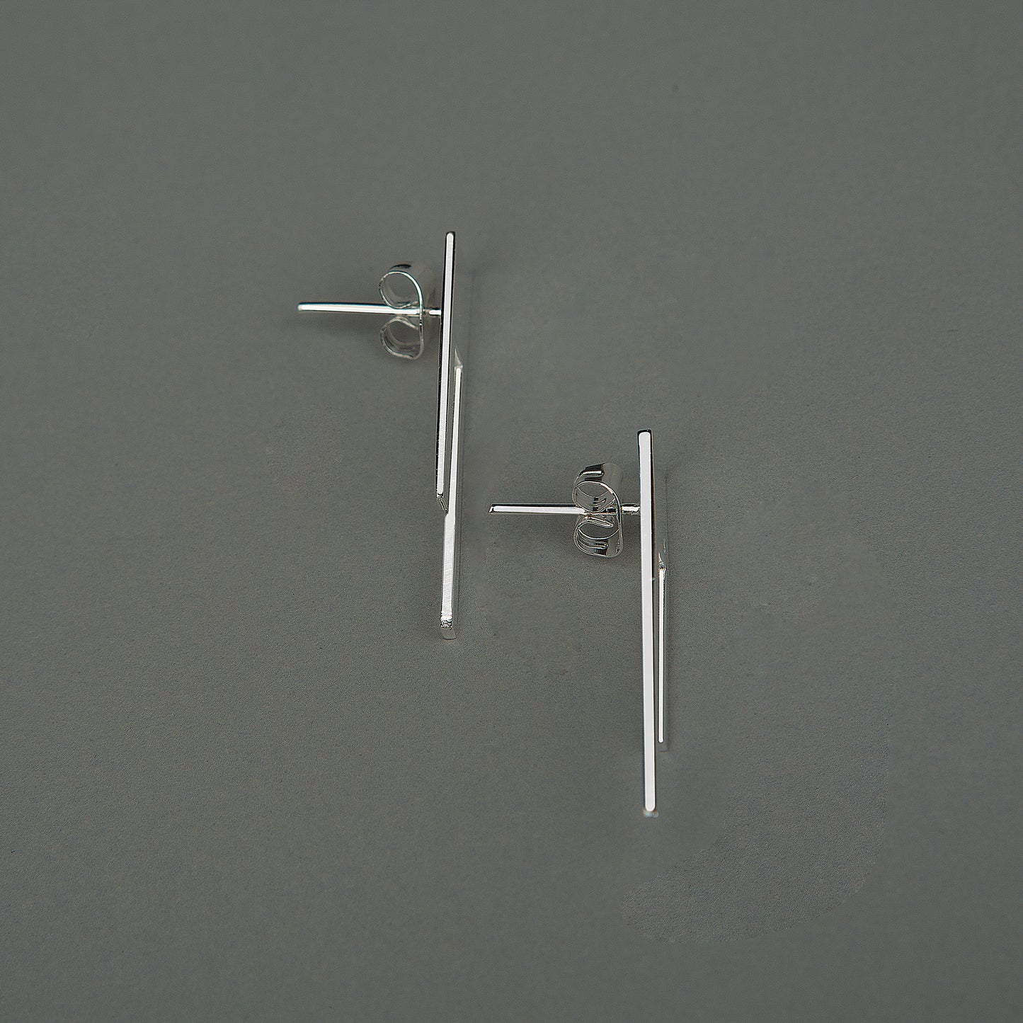 MAGNET